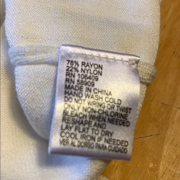 Preston & York Snap Bell Sleeve Top - Picture 6 of 7